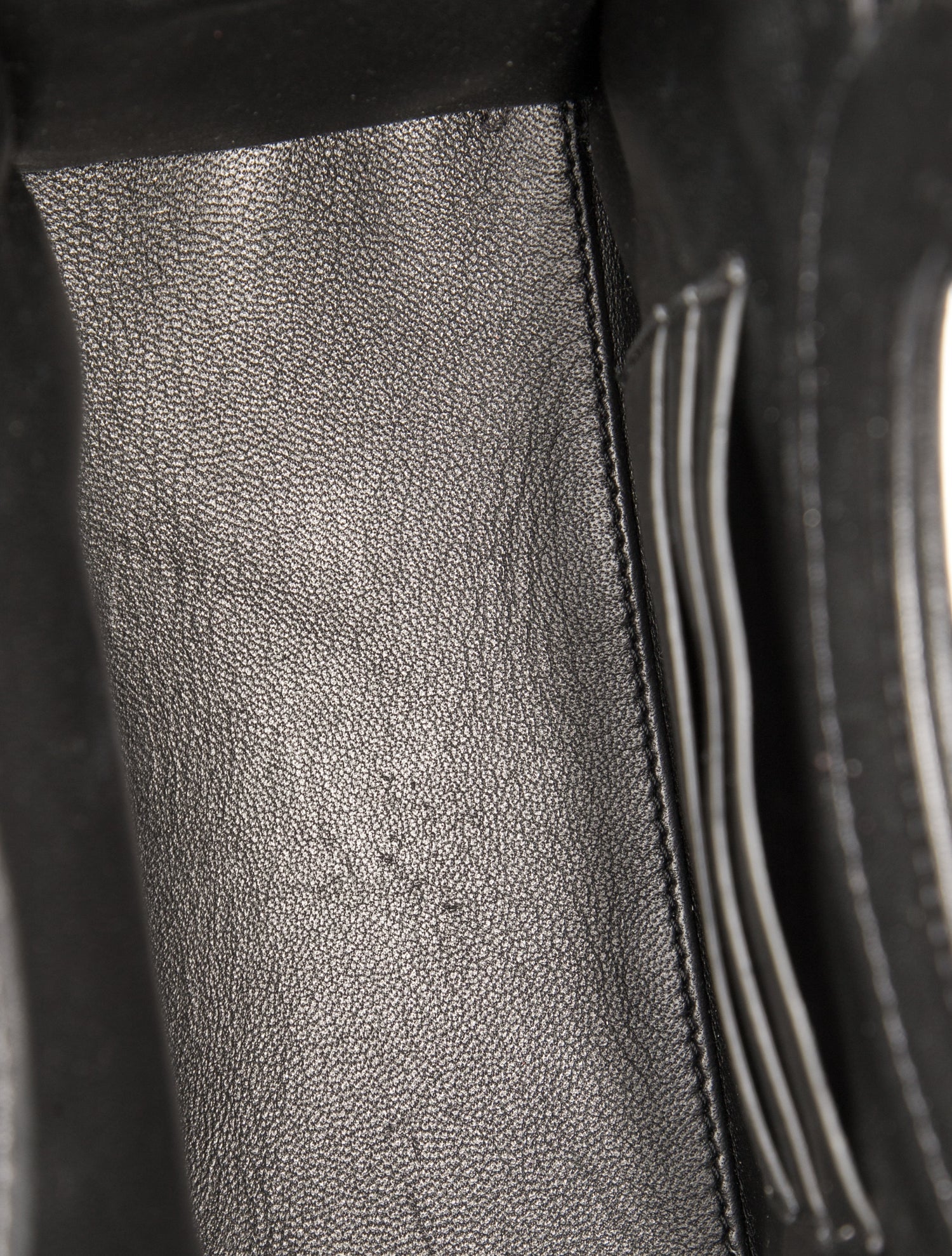 Valentino Sequins toile iconographe le troisieme